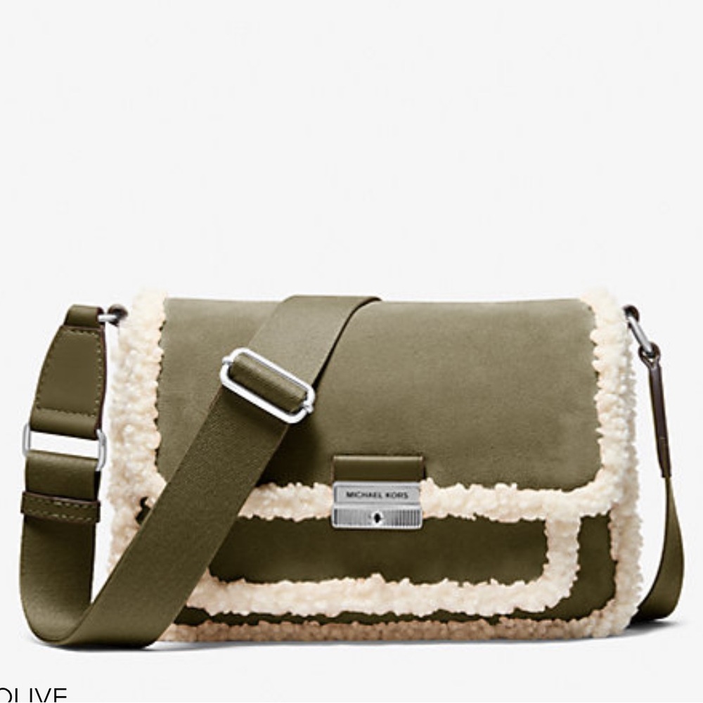 MICHAEL KORS Bradshaw Medium Suede and Faux Shearling Messenger Bag
Olive 
NWT